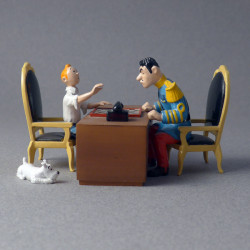 LA PARTIE DECHECS DE TINTIN ET DALCAZAR LOREILLE CASSEE PIXI 4571