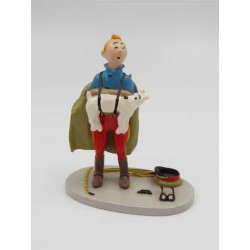 TINTIN TENANT MILOU DANS SES BRETELLES LE LOTUS BLEU PIXI 4567